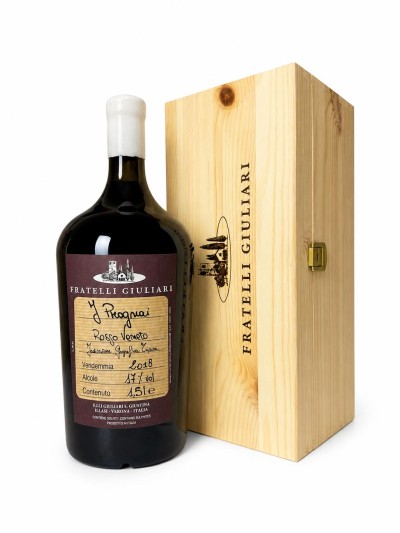 J. Prognai Rosso Veneto IGT (cutie lemn) 1.5 L
